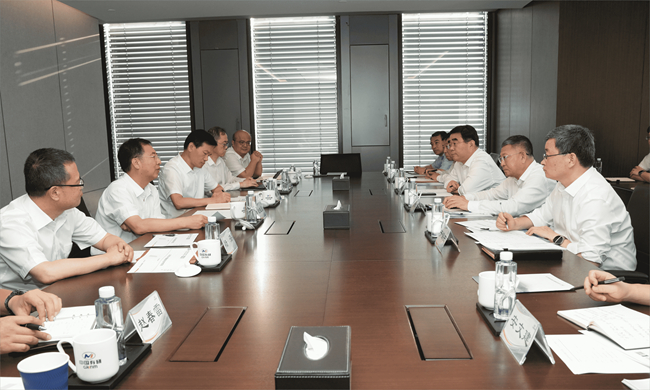 山東省副省長(zhǎng)周立偉一行到訪中國(guó)有研